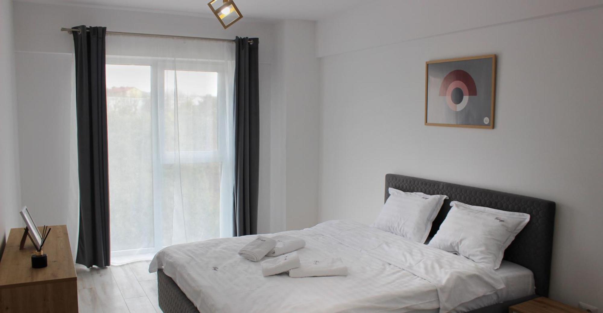 Cozy Apartments In Centre Of Suceava Near Kaufland And University Exterior foto